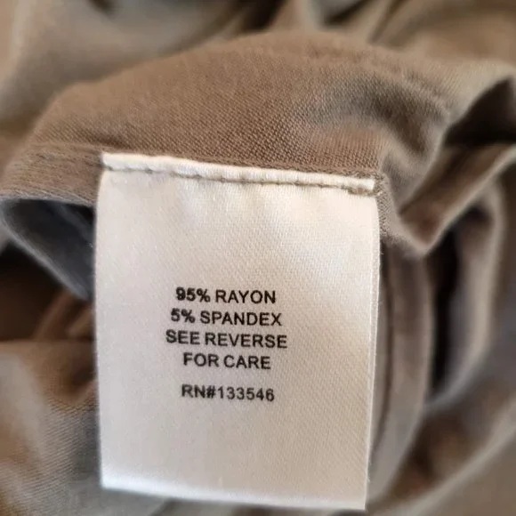 Crosby Olive Green Center Seam Short Sleeve Chiffon Trimmed V-Neck Top - Size L - Picture 5 of 6